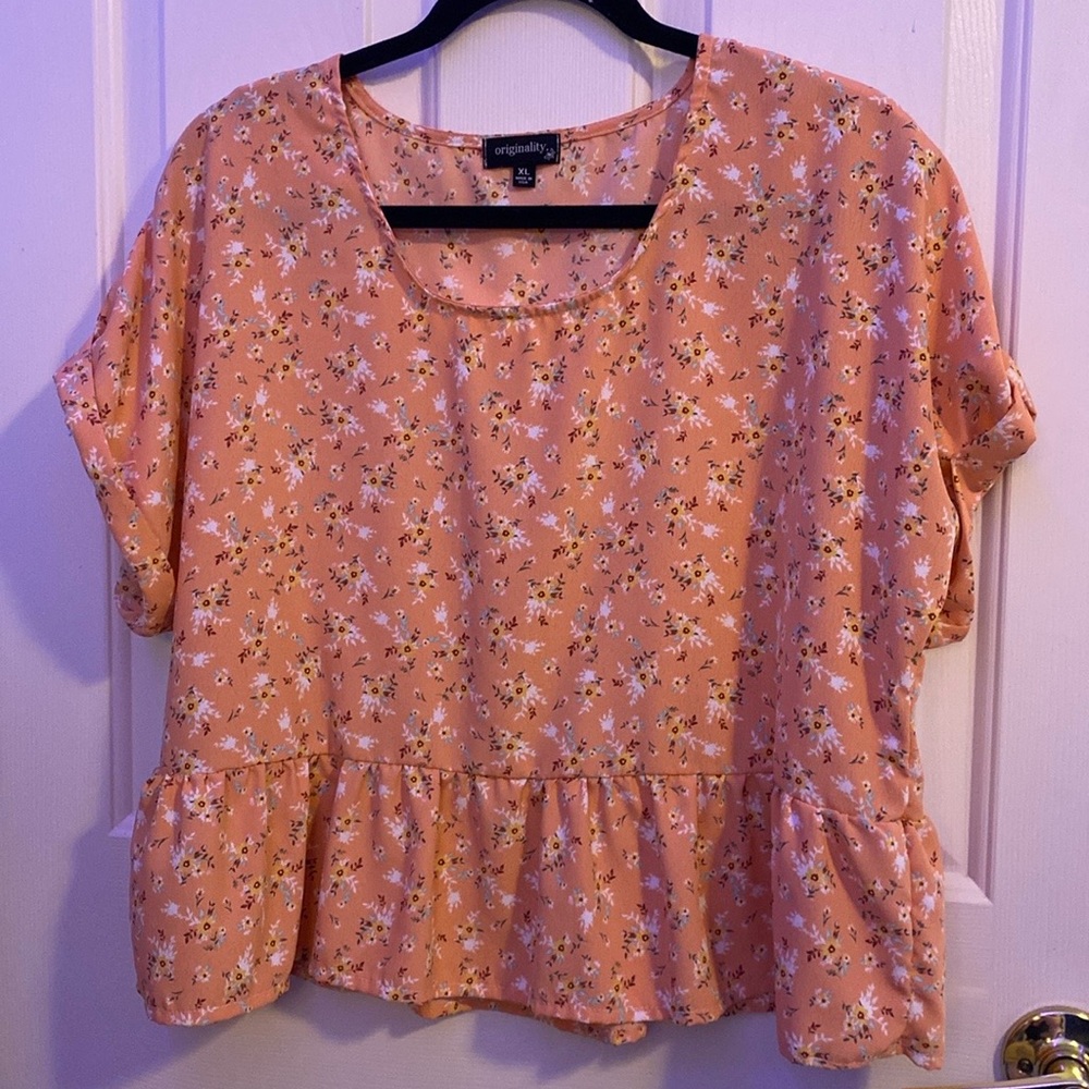 Originality Pink/coral Peplum style top